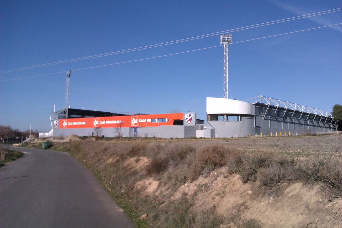 Estadio El Alcoraz - La guía de estadios